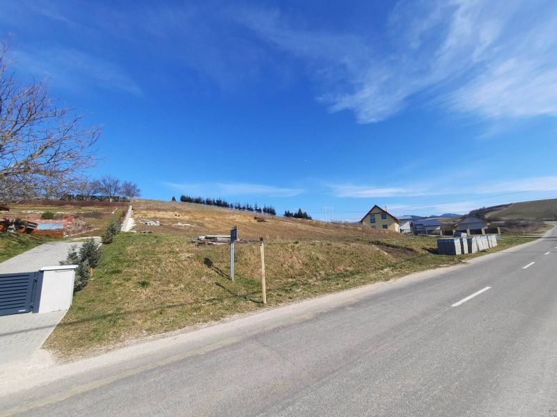 Dva stavebné pozemky, ( 1461 m2, 1500 m2 ) Horný Kalník. - 12