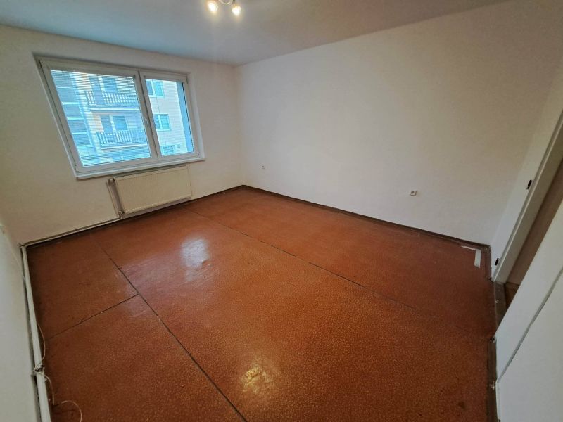 Veľký 2 izbový byt ( 64 m2 ), Sučany - 6