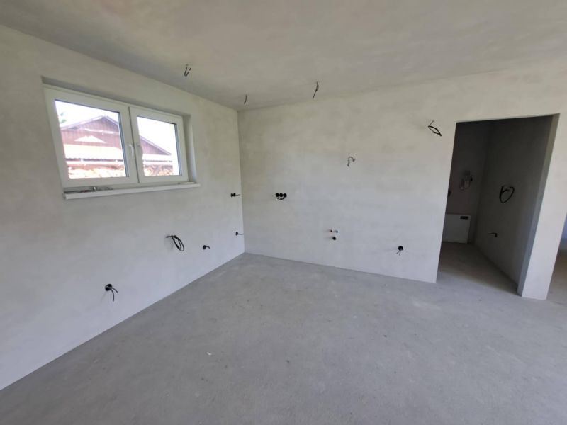 Rodinný dom, pozemok 620 m2, Lisková - 16