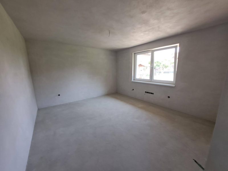 Rodinný dom, pozemok 620 m2, Lisková - 18