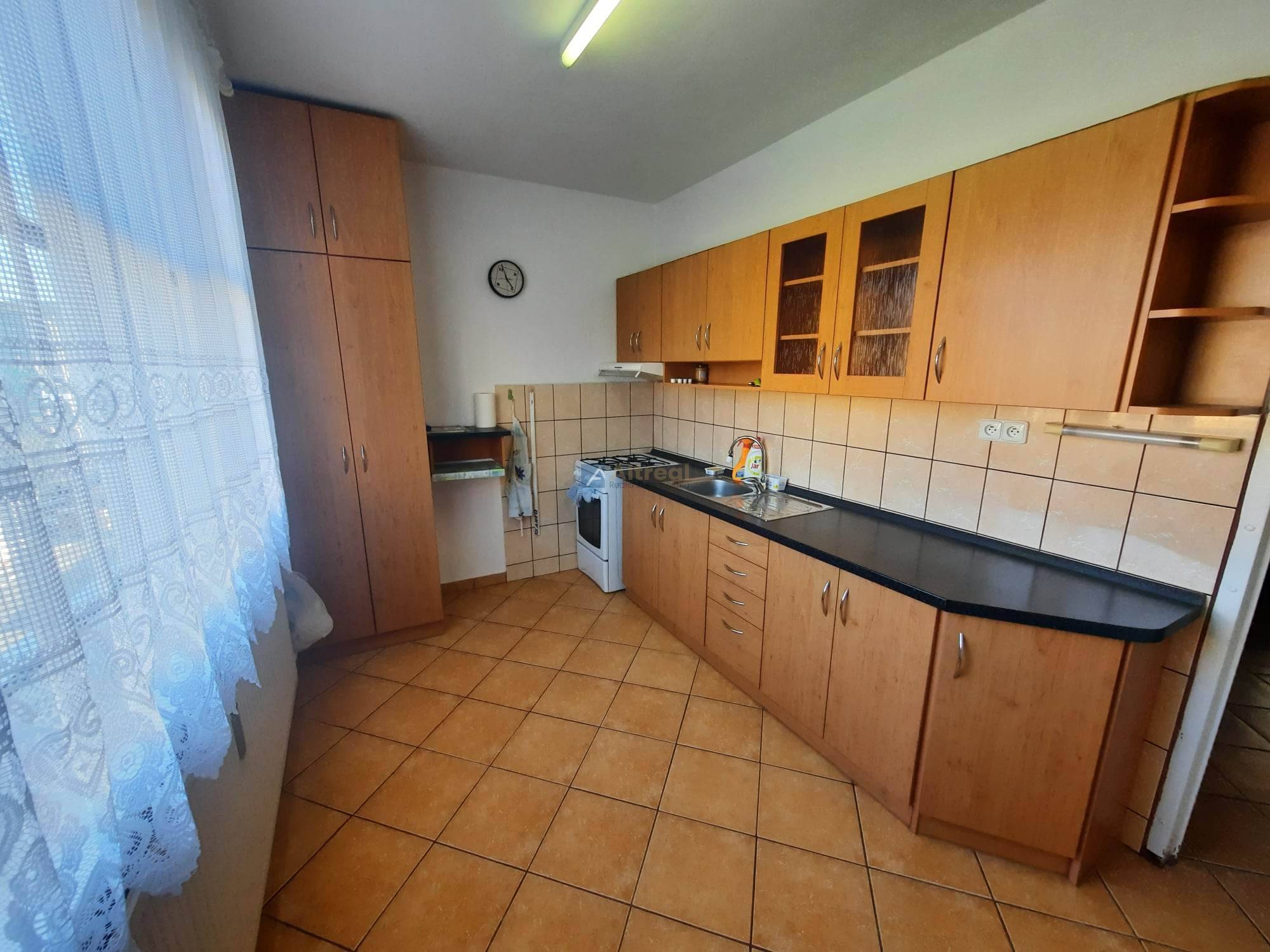 3 - izbový byt s garážou, Bardejov.