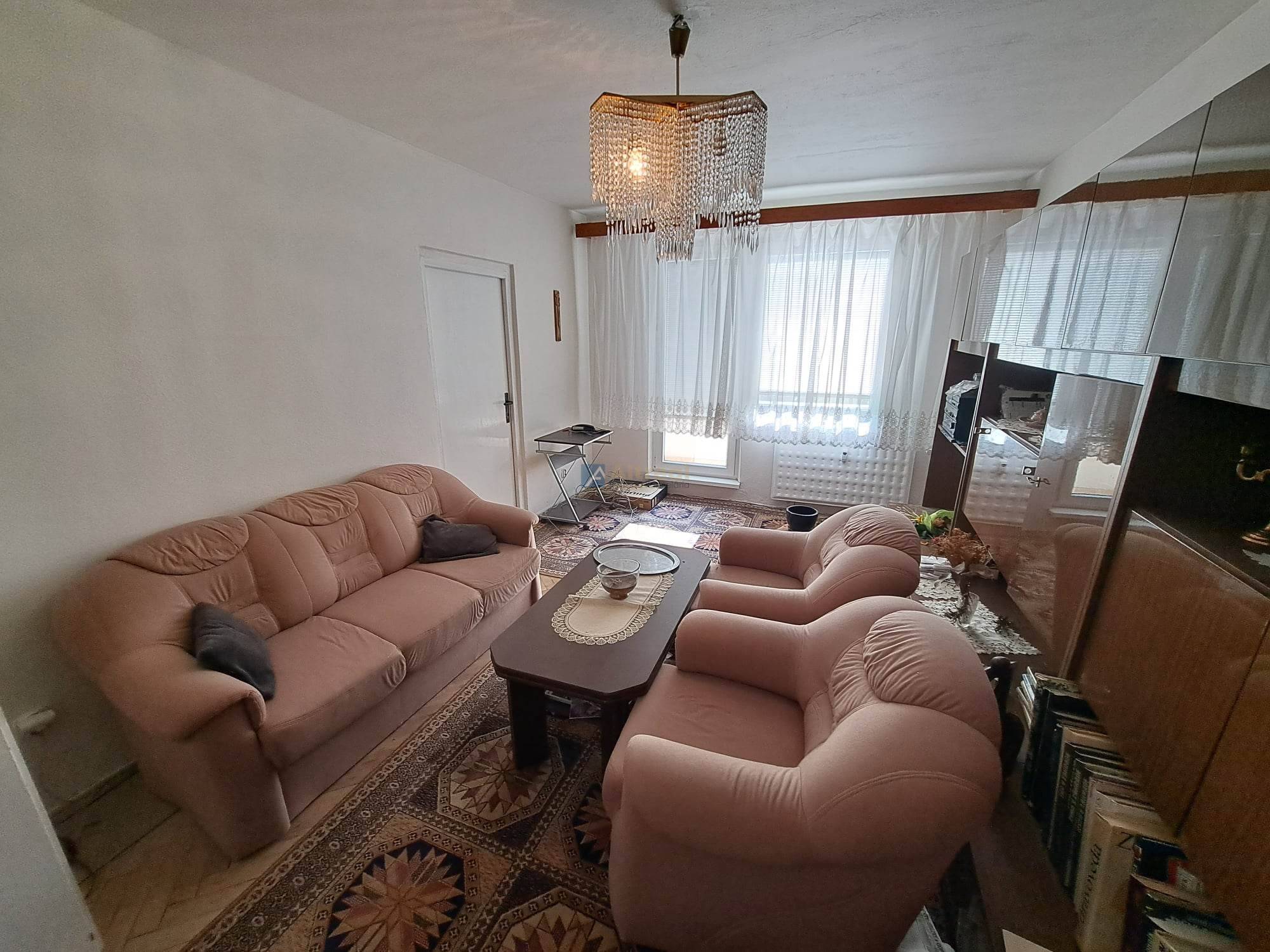 Veľký 3 - izbový byt s garážou, Zvolen.