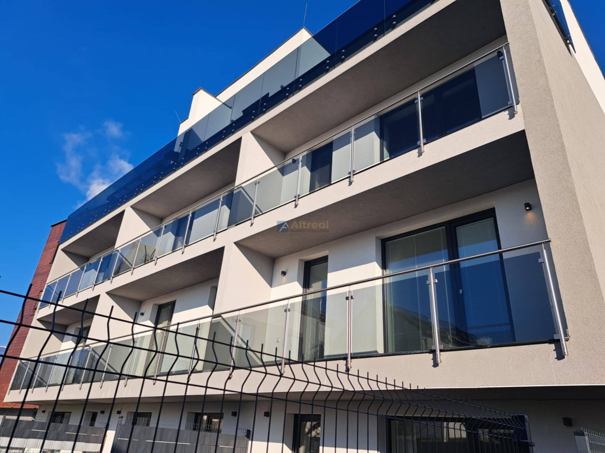 3 izbový byt s parkovacím miestom, Martin - Centrum