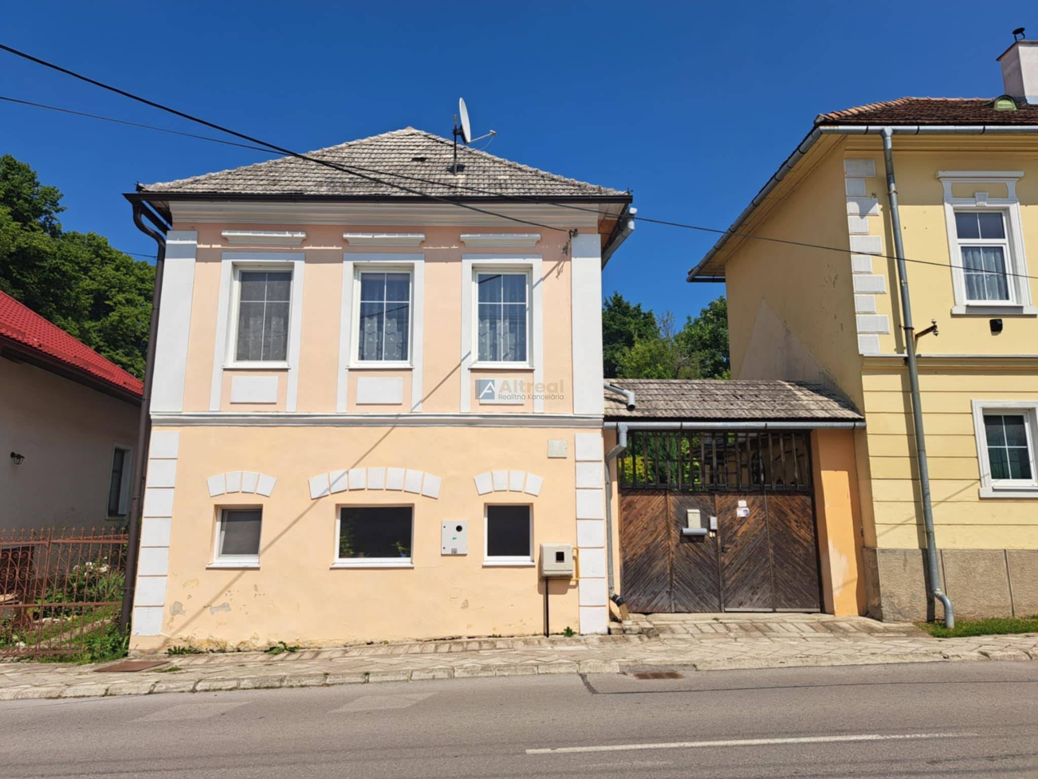 Historický rodinný dom, Mošovce.